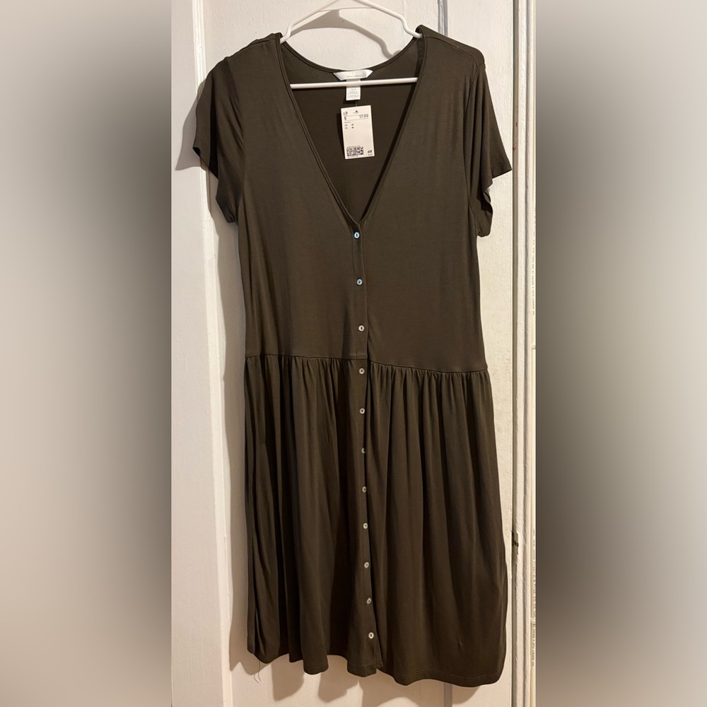 H&M Olive Button-Front Midi Dress | Size Medium